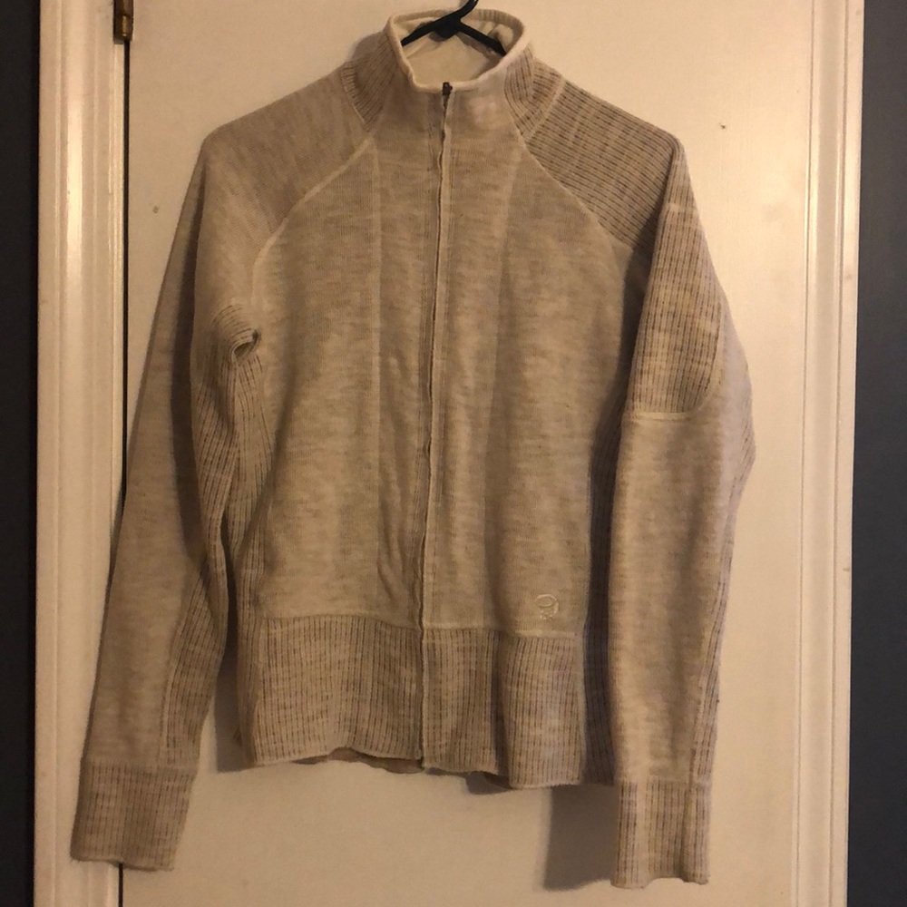 Lightweight Mountain HardWear jacket